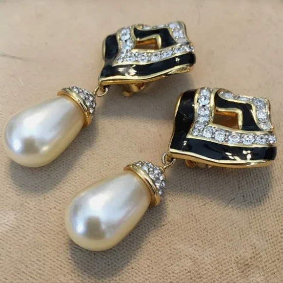 Vintage 1980's Signed S.A.L. Swarovski Clip Statement Earrings - Picture 2 of 8